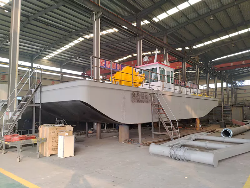 Sản xuất tiêu chuẩn cao, tạo ra thiết bị cốt lõi cho các dự án nạo vét trên toàn thế giới.